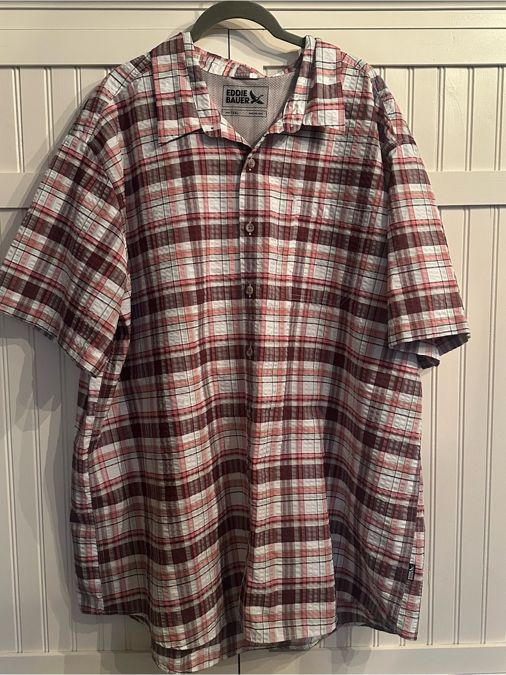 Eddie Bauer Men's Red Plaid Short-Sleeve Button Shirt
